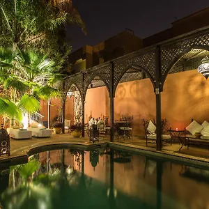 villa-amira.marrakeshhotelsmorocco.com/